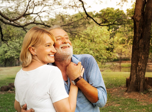 6 Retirement Planning Tips for Couples with an Age Gap